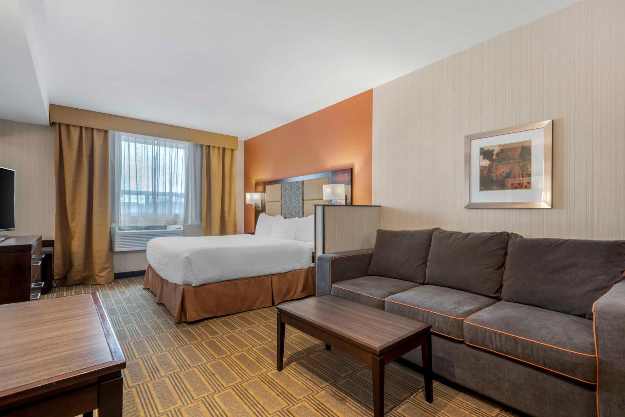 Best Western Plus Chateau Fort St. John Buitenkant foto
