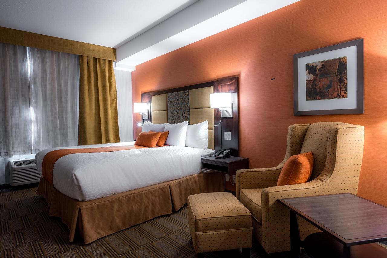 Best Western Plus Chateau Fort St. John Buitenkant foto